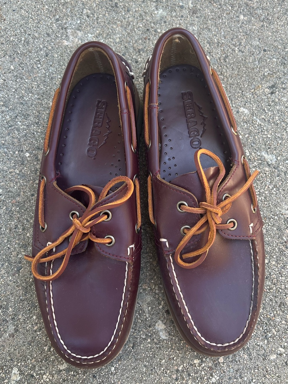 Sebago women’s Burgundy Leather Boat Shoes size 10